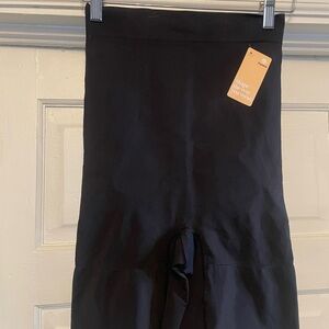 Black High-Waisted Shapewear
